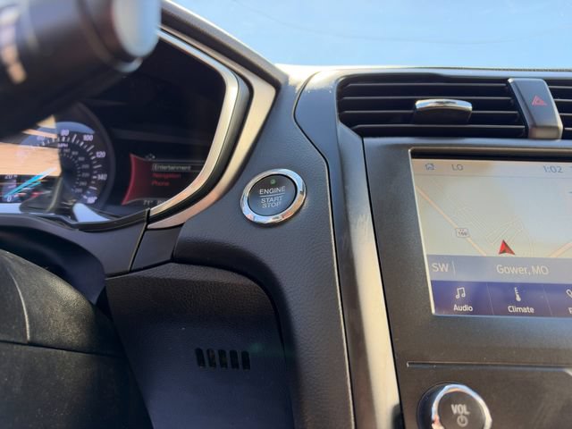 Used 2020 Ford Fusion SE w/ Equipment Group 151A FWD image 30
