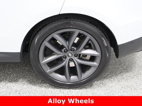 Used 2024 Land Rover Range Rover Sport SE image 10