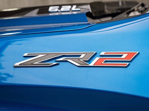 Used 2023 Chevrolet Silverado 1500 ZR2 w/ Technology Package image 3