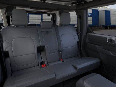 New 2026 Ford Bronco Badlands AWD/4WD image 11