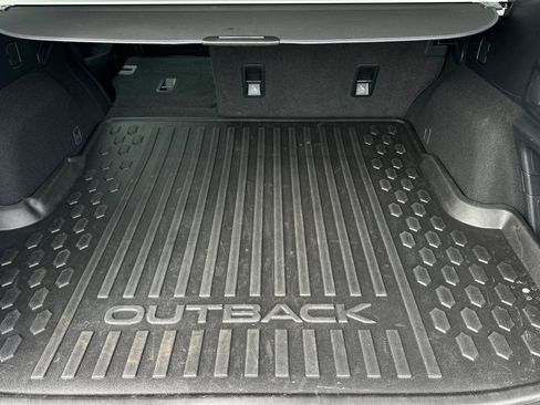 Used 2023 Subaru Outback Premium image 15