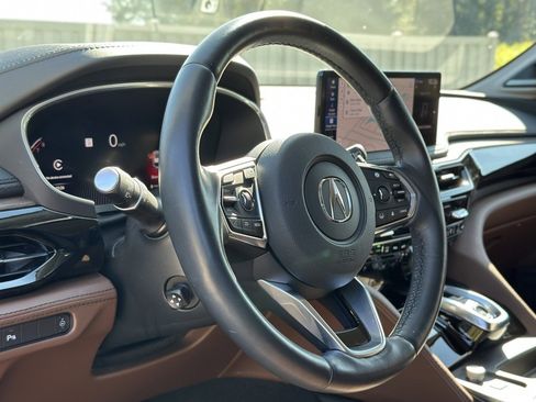 Used 2025 Acura MDX Advance Package image 17