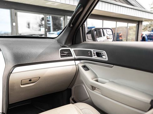 Used 2011 Ford Explorer XLT w/ 202A Rapid Spec Order Code image 39