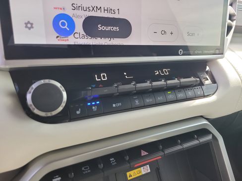 Used 2023 Toyota Tundra Capstone image 25