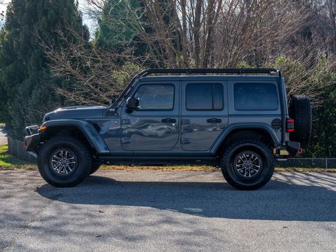 Used 2024 Jeep Wrangler Rubicon 392 image 3