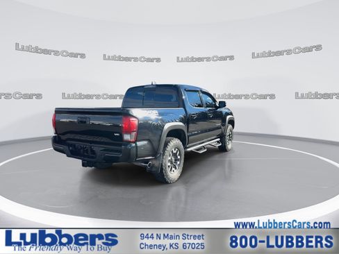 Used 2019 Toyota Tacoma 4x4 Double Cab image 8