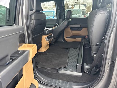 Used 2023 Ford F150 XLT w/ Equipment Group 302A High image 12