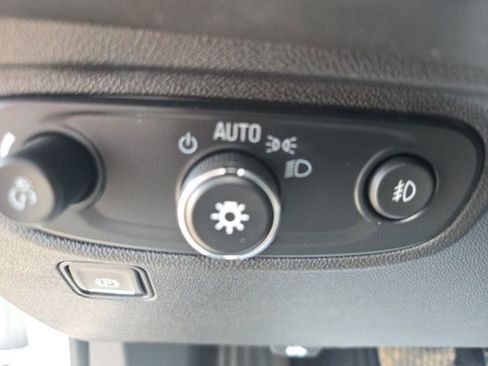 Used 2024 GMC Terrain AT4 w/ Infotainment Package II image 26