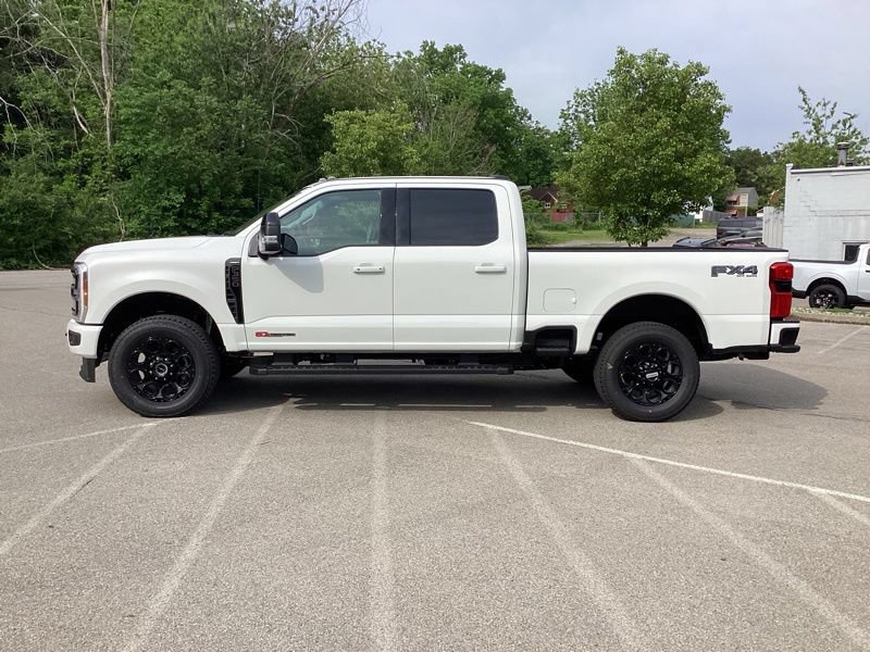 New 2026 Ford F350 Lariat w/ Black Appearance Package AWD/4WD image 4