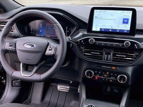 Used 2024 Ford Escape ST-Line w/ Equipment Group 301A image 43