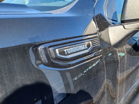 New 2026 GMC Sierra 1500 Elevation image 11