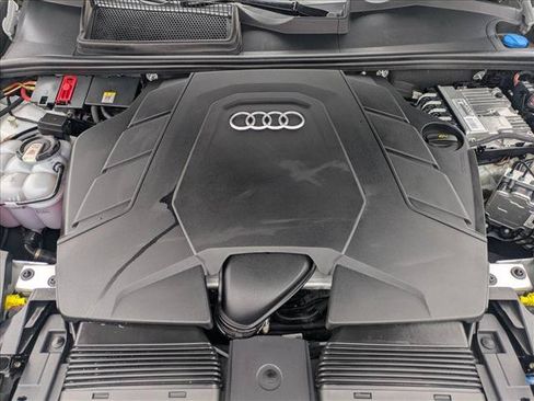 Used 2023 Audi Q8 Premium Plus w/ Premium Plus Package AWD/4WD image 25