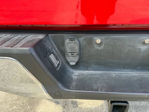 Used 2016 Ford F150 Lariat w/ Equipment Group 502A Luxury image 15