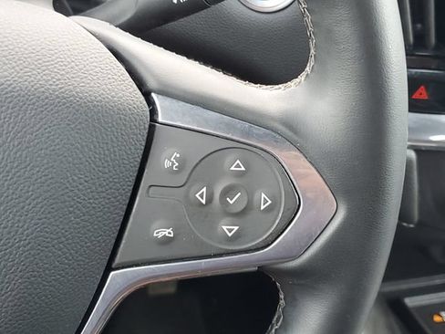 Used 2023 Chevrolet Traverse LT AWD/4WD image 23