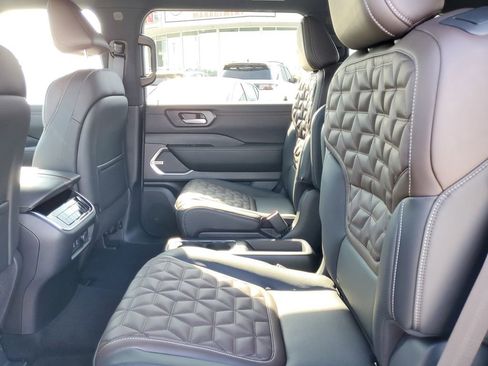 New 2026 Nissan Armada Platinum Reserve AWD/4WD image 5
