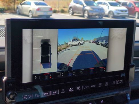 Used 2024 GMC Hummer EV 3X image 25