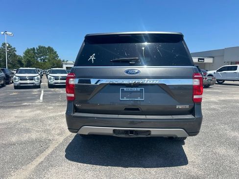 Used 2021 Ford Expedition XLT RWD image 4