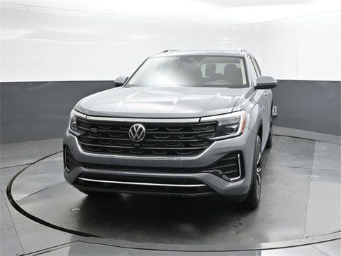 New 2025 Volkswagen Atlas SEL Premium R-Line image 30