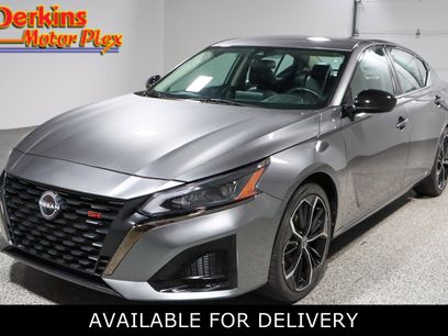 Used 2024 Nissan Altima 2.5 SR