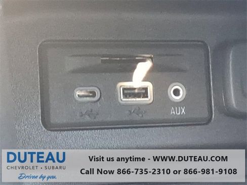 Used 2022 Chevrolet Equinox Premier image 17