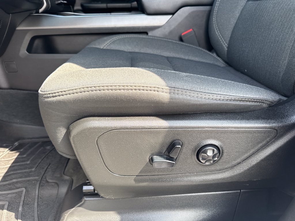 Used 2020 RAM 1500 Big Horn AWD/4WD image 21