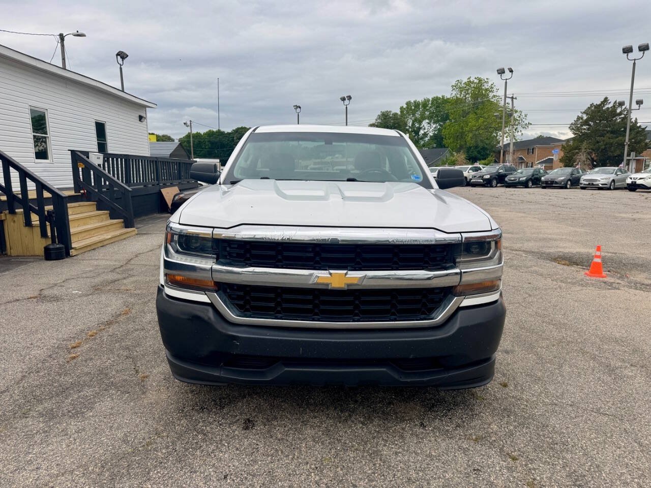 Used 2018 Chevrolet Silverado 1500 W/T w/ WT Convenience Package RWD image 2