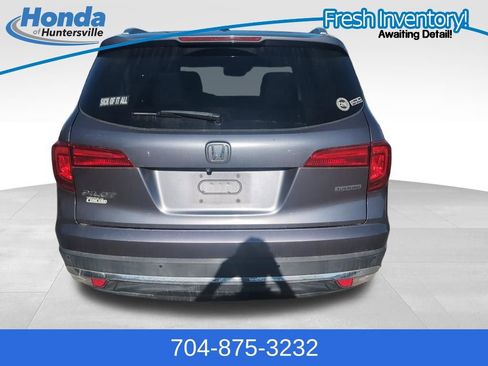Used 2016 Honda Pilot Touring image 7