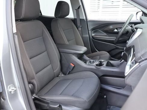 Used 2023 GMC Terrain SLE FWD image 22