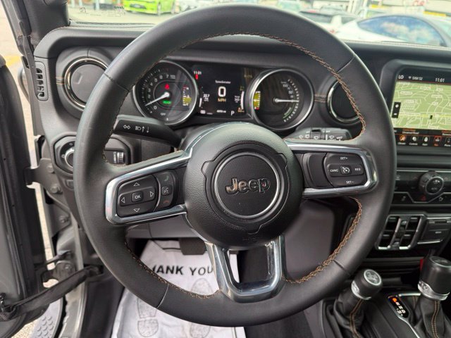 Used 2023 Jeep Wrangler Unlimited Sahara AWD/4WD image 16