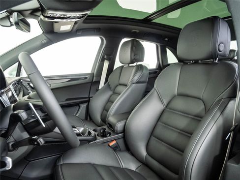New 2026 Porsche Macan S AWD/4WD image 5