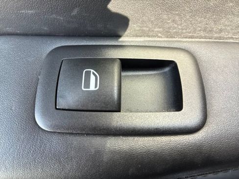 Used 2015 Jeep Grand Cherokee Summit w/ Platinum Series Group AWD/4WD image 21