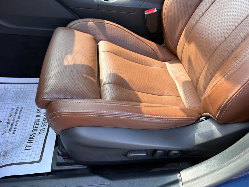 Used 2020 Subaru Outback Touring XT AWD/4WD image 23