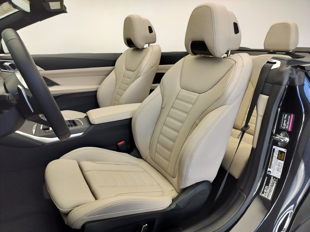 Certified 2026 BMW M440i Convertible w/ Premium Package RWD image 9