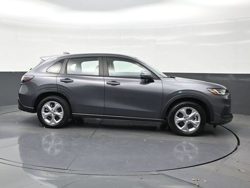 Used 2024 Honda HR-V LX image 6
