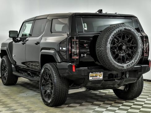 New 2026 GMC Hummer EV SUV image 4