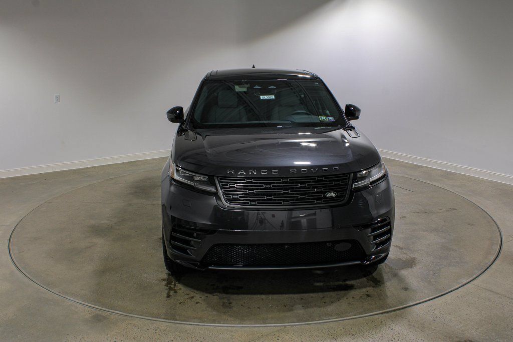 Certified 2026 Land Rover Range Rover Velar Dynamic SE AWD/4WD image 8