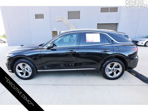 Used 2026 Genesis GV70 2.5T AWD/4WD image 5