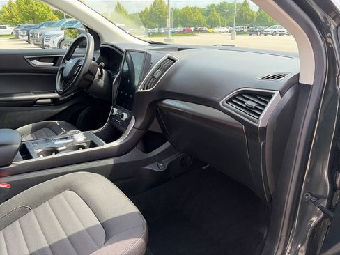 Used 2023 Ford Edge SE AWD/4WD image 10