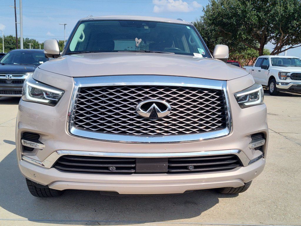 Used 2018 INFINITI QX80 2WD w/ Driver Assistance Package image 16