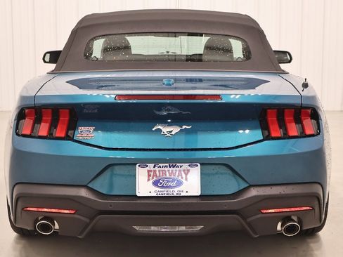 New 2026 Ford Mustang Premium image 7