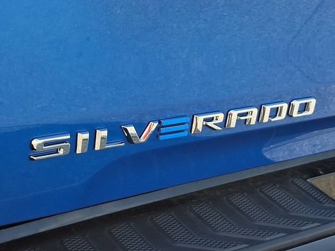 Used 2025 Chevrolet Silverado EV RST AWD/4WD image 32