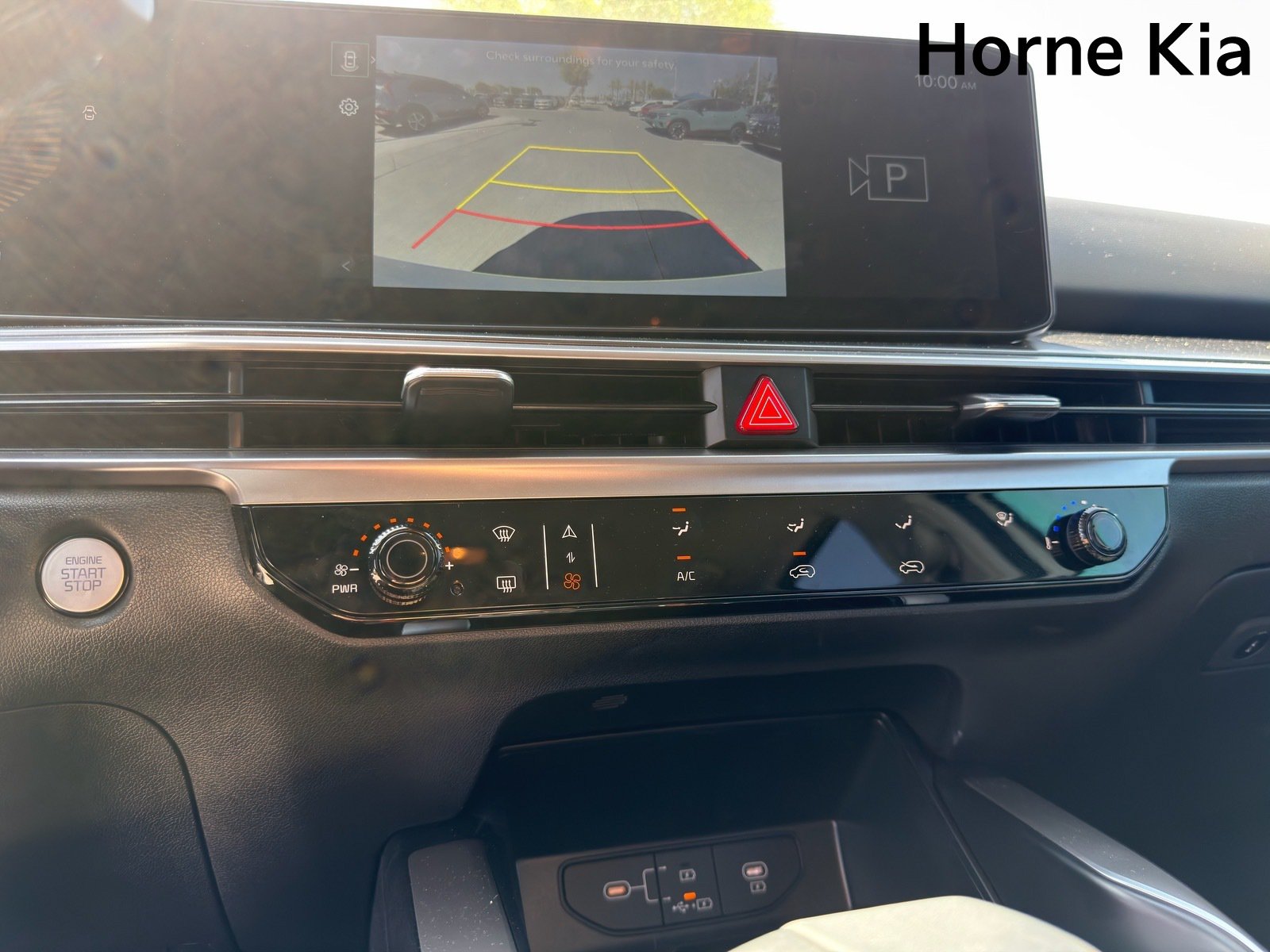 New 2026 Kia Sorento LX FWD image 17
