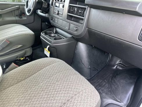 New 2026 Chevrolet Express 2500 w/ Driver Convenience Package RWD image 31
