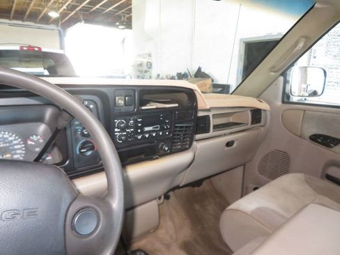 Used 1996 Dodge Ram 2500 Truck 4x4 Club Cab image 26