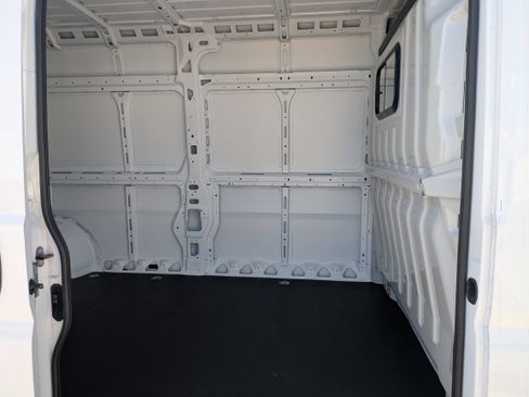 New 2026 RAM ProMaster 2500 w/ Convenience Group image 15