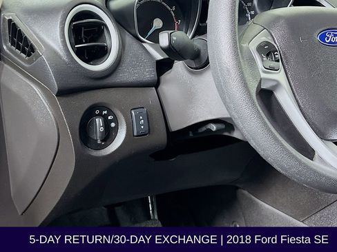 Used 2018 Ford Fiesta SE image 12