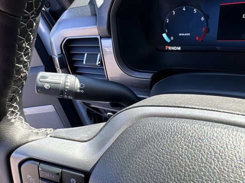 New 2025 Ford F150 Lariat w/ Equipment Group 501A Mid image 32