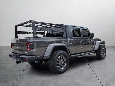 Used 2020 Jeep Gladiator Overland AWD/4WD image 4