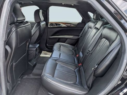 Used 2020 Lincoln MKZ Reserve w/ Elements Package FWD image 12