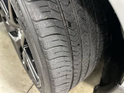 Used 2024 Honda Civic Sport image 29